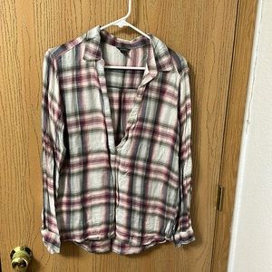Eddie Bauer button V-neck top